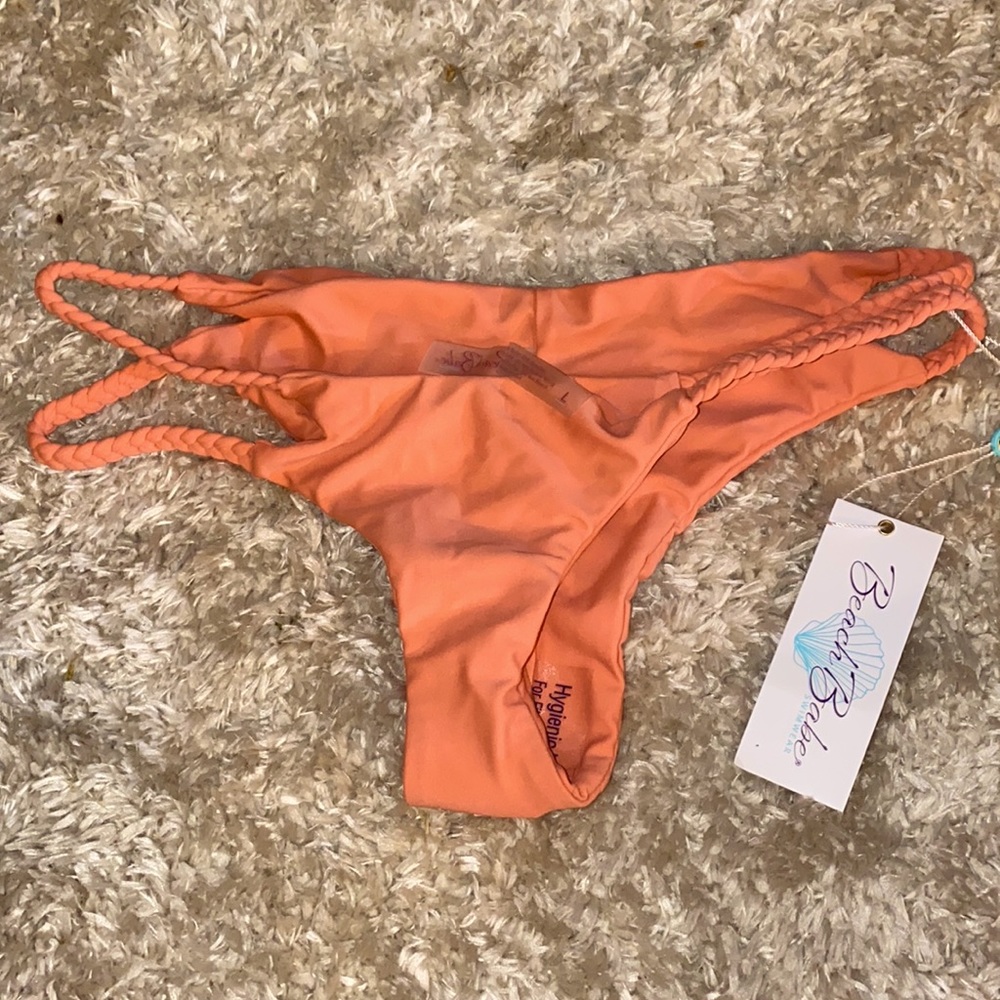 Beach Babe cheeky cut bottoms nwt L